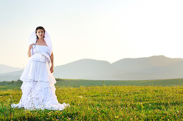 Image showing bride outdoor ;)