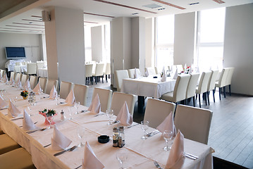 Image showing table setting in the restaurant