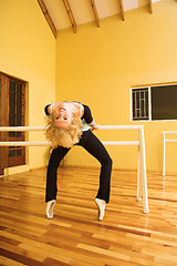 Image showing Dancer #35