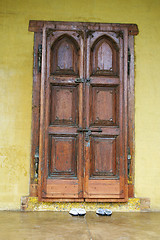 Image showing Old door