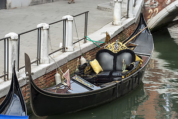 Image showing Gondola berthed