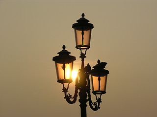 Image showing Lamp light in Venice
