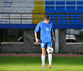 Image showing football player in action