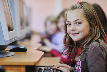 Image showing it education with children in school