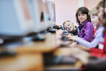 Image showing it education with children in school