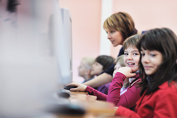 Image showing it education with children in school