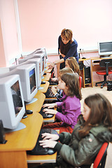 Image showing it education with children in school