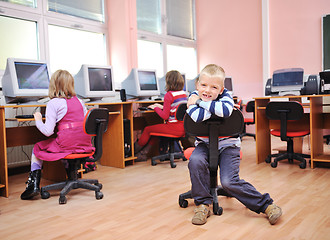 Image showing it education with children in school