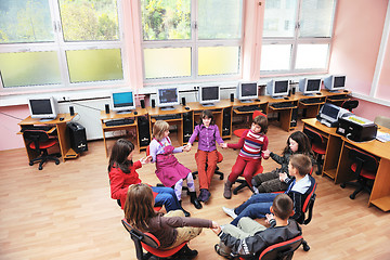 Image showing it education with children in school