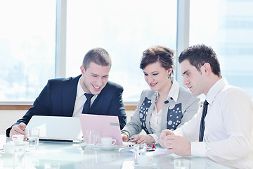 Image showing group of business people at meeting