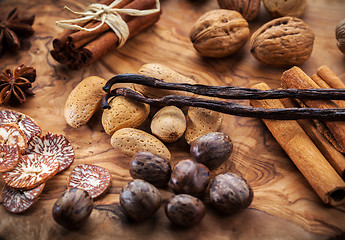 Image showing Spices and nuts for Christmas