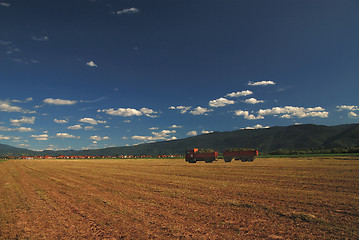 Image showing truck on field