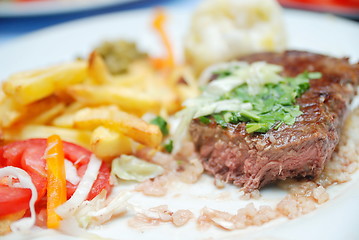 Image showing juicy steak 