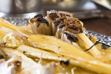 Image showing Grilled parsley and garlic in honey sauce 