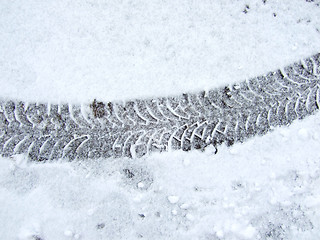 Image showing tire tracks