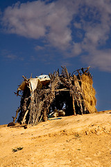 Image showing cabin in sahara