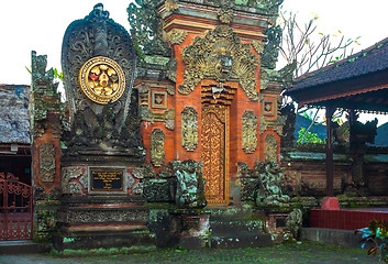 Image showing Bali temple medallion