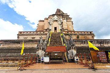 Image showing Wat Chedi Luang temple in Chiang Mai, Thailand.