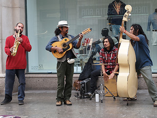 Image showing Barcelona april 2012, street musicians