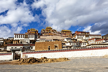 Image showing Ganden Sumtseling Monastery in Shangrila, Yunnan, China.