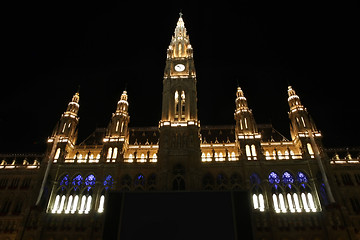 Image showing Rathaus in Vienna, Austria