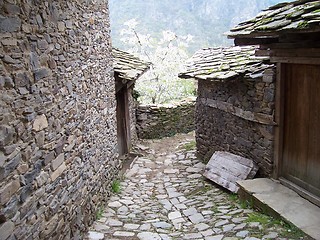 Image showing Stone street