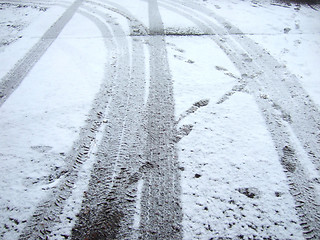 Image showing tire tracks