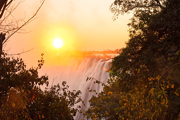 Image showing Victoria Falls Up Close