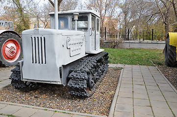 Image showing Arable tractor T74 elements