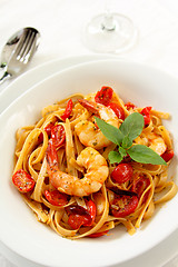 Image showing Fettuccine with prawn in tomato sauce