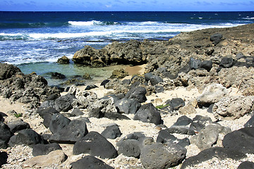 Image showing Dangerous surf