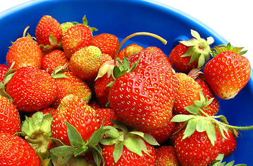 Image showing Basket of fresh strawberries 