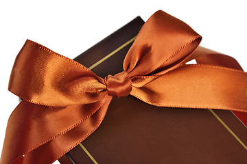 Image showing Gift box with ribbon and bow