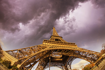 Image showing Beautiful photo of the Eiffel tower in Paris with gorgeous sky c