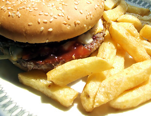 Image showing Cheeseburger on a Plate