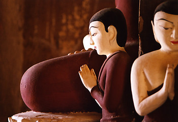 Image showing Buddhas in a pagoda in Bagan, Burma