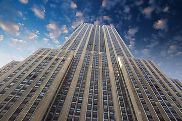 Image showing NEW YORK - FEB 22 : Empire state building facade against dramati