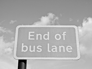 Image showing End of bus lane