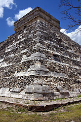 Image showing the corner of kukulkan