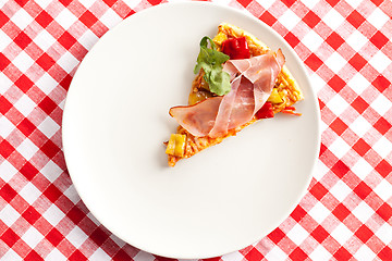 Image showing pizza on plate