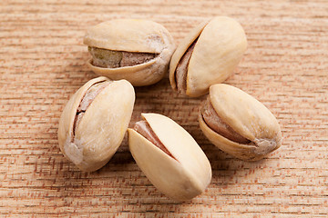 Image showing pistachio nuts