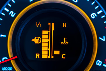 Image showing Car speed meter closeup