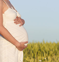 Image showing pregnant woman