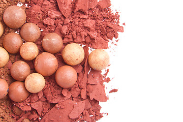 Image showing bronzing pearls with eyeshadows