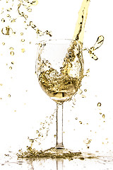 Image showing white wine splash