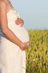 Image showing pregnant woman