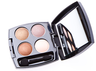 Image showing compact eyeshadows