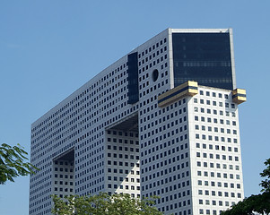 Image showing Elephant-shaped building