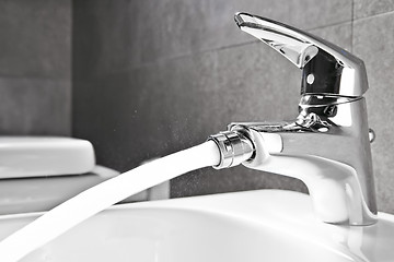 Image showing Bidet faucet water