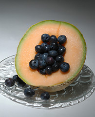 Image showing cantaloupe and blueberries